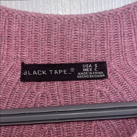 Women's Pink Ribbed Knit Top - Picture 4 of 4